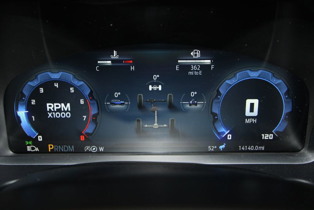 Used 2025 Ford Bronco Outer Banks image 10