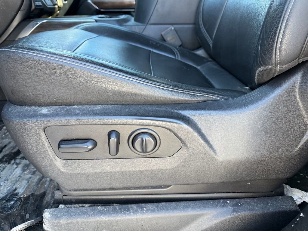 Used 2019 Chevrolet Silverado 1500 RST image 8