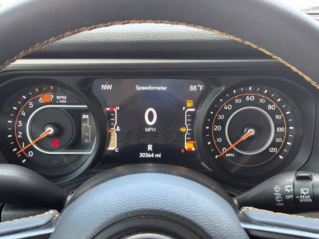 Used 2024 Jeep Wrangler Unlimited Sport AWD/4WD image 31
