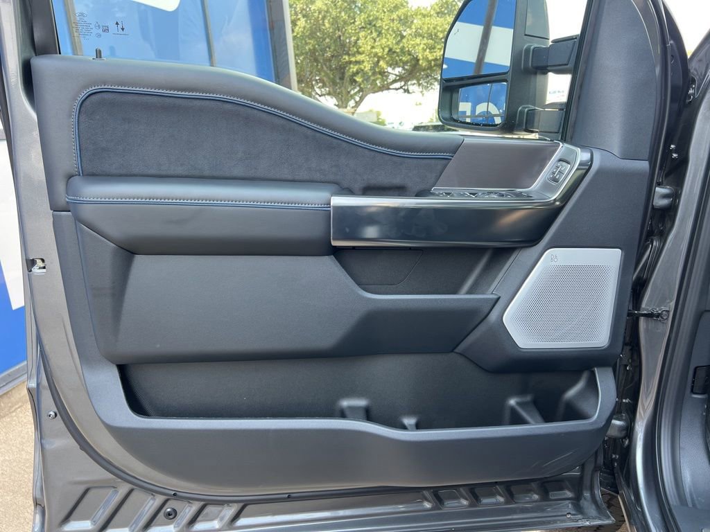 New 2026 Ford F350 Platinum image 13