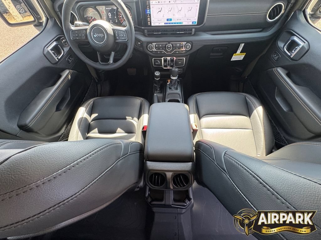 New 2026 Jeep Gladiator Mojave AWD/4WD image 15