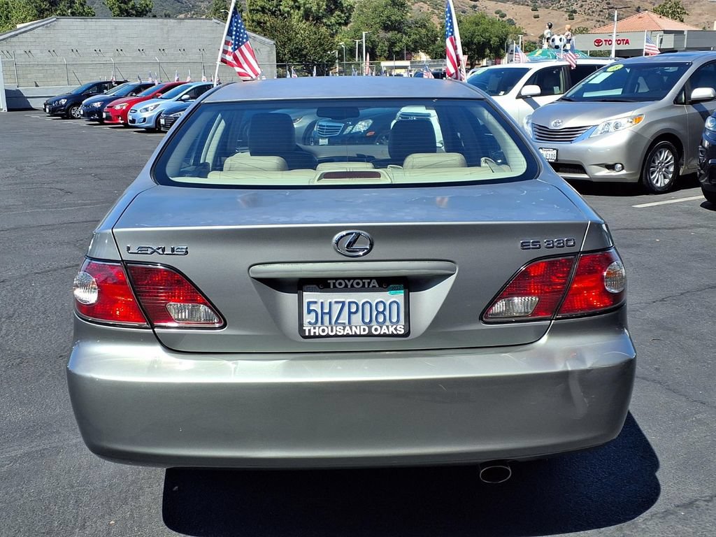 Used 2004 Lexus ES 330 FWD image 6