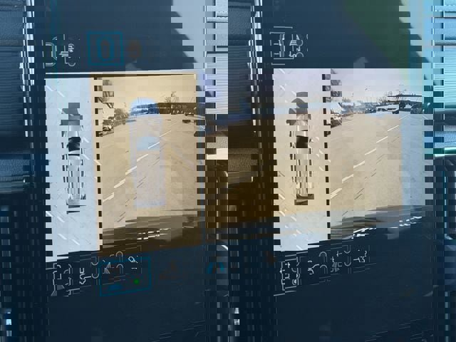 Used 2025 GMC Acadia Elevation image 18