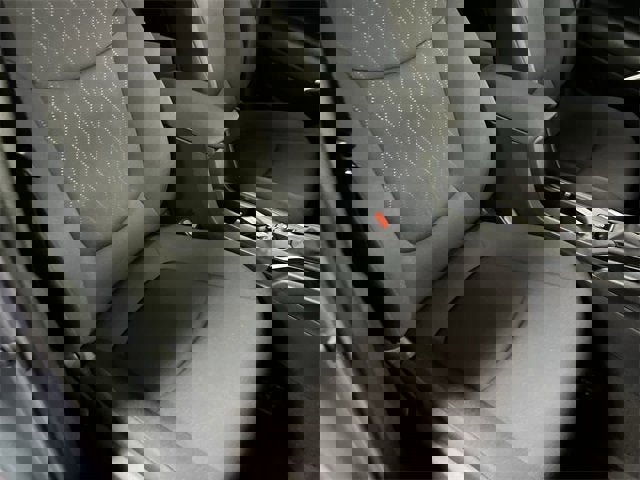 Used 2023 Toyota Corolla Cross LE image 28