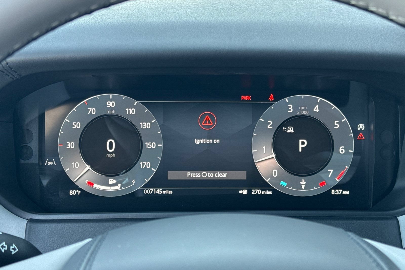 Certified 2026 Land Rover Range Rover Velar Dynamic SE AWD/4WD image 30