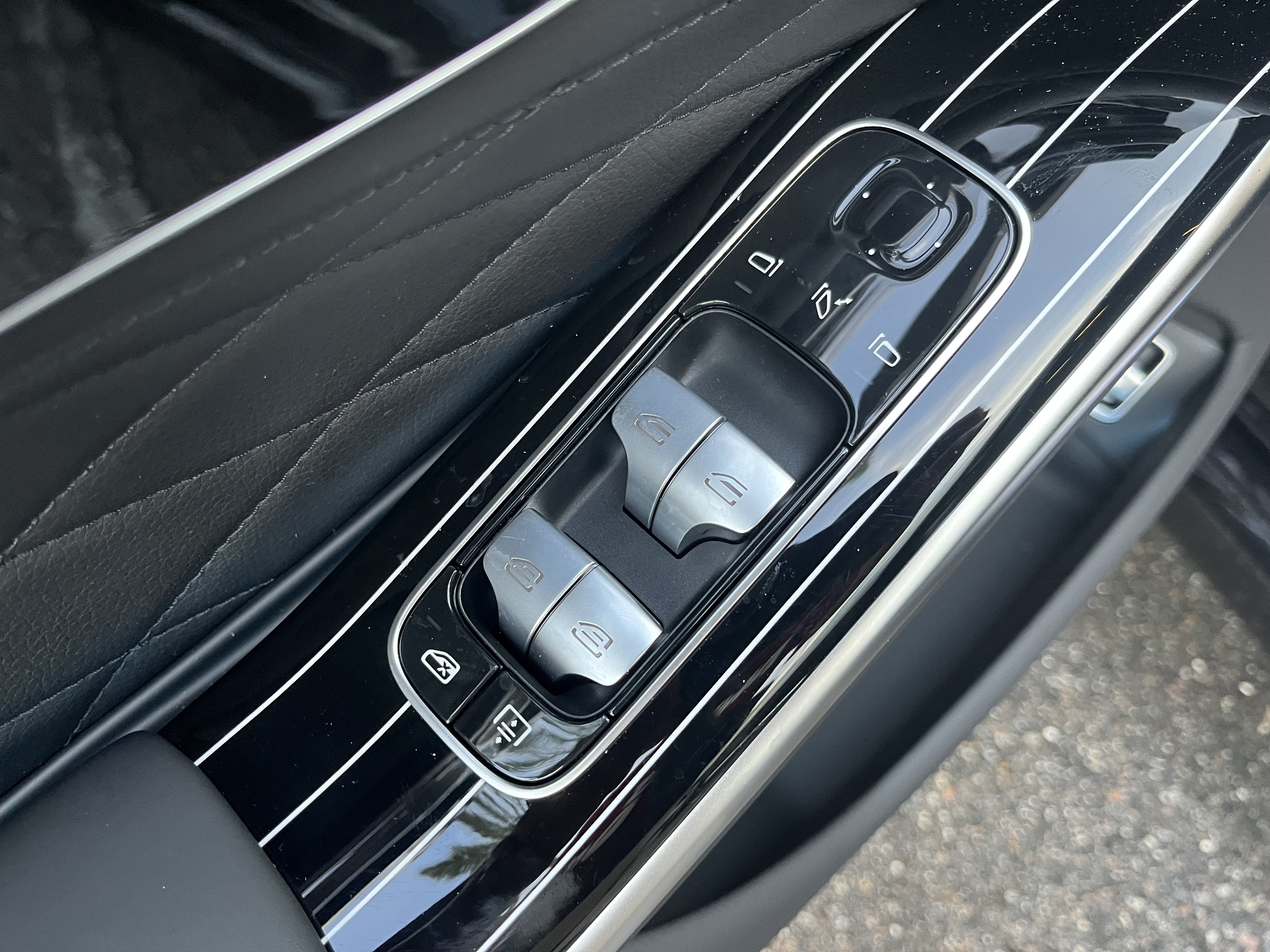 New 2027 Mercedes-Benz S 580 4MATIC Sedan image 15