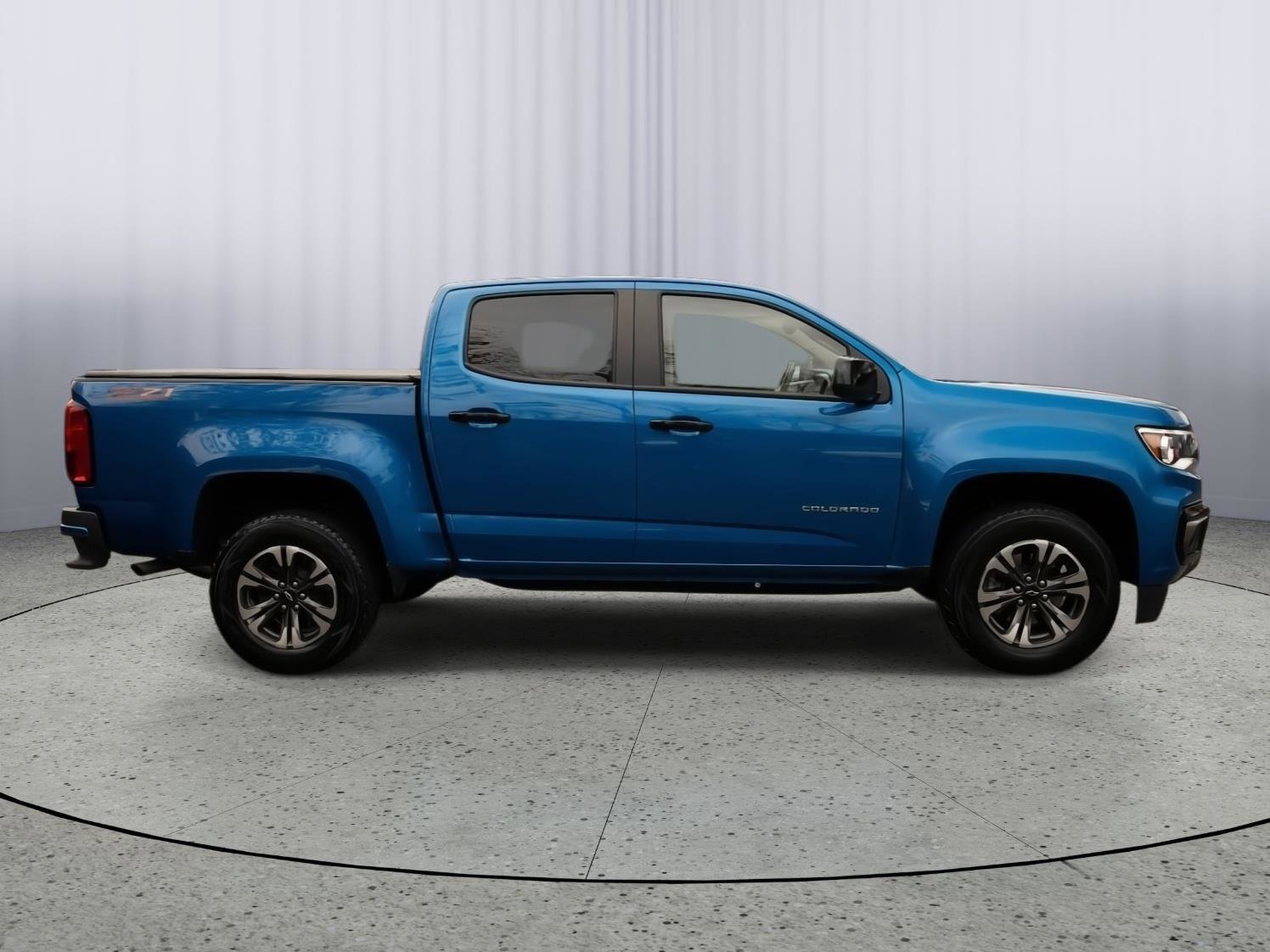 Used 2022 Chevrolet Colorado Z71 w/ Safety Package image 24