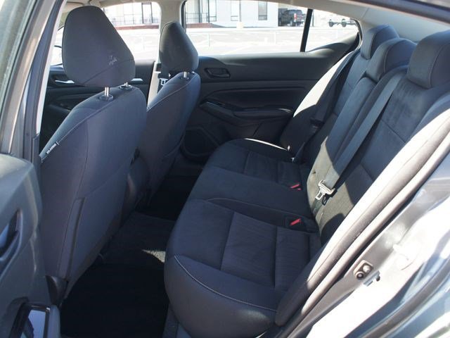 Used 2023 Nissan Altima 2.5 SV w/ SV Premium Package image 16