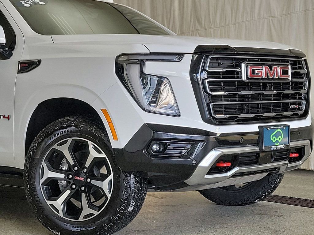 Certified 2025 GMC Yukon XL AT4 w/ AT4 Premium Plus Package image 2