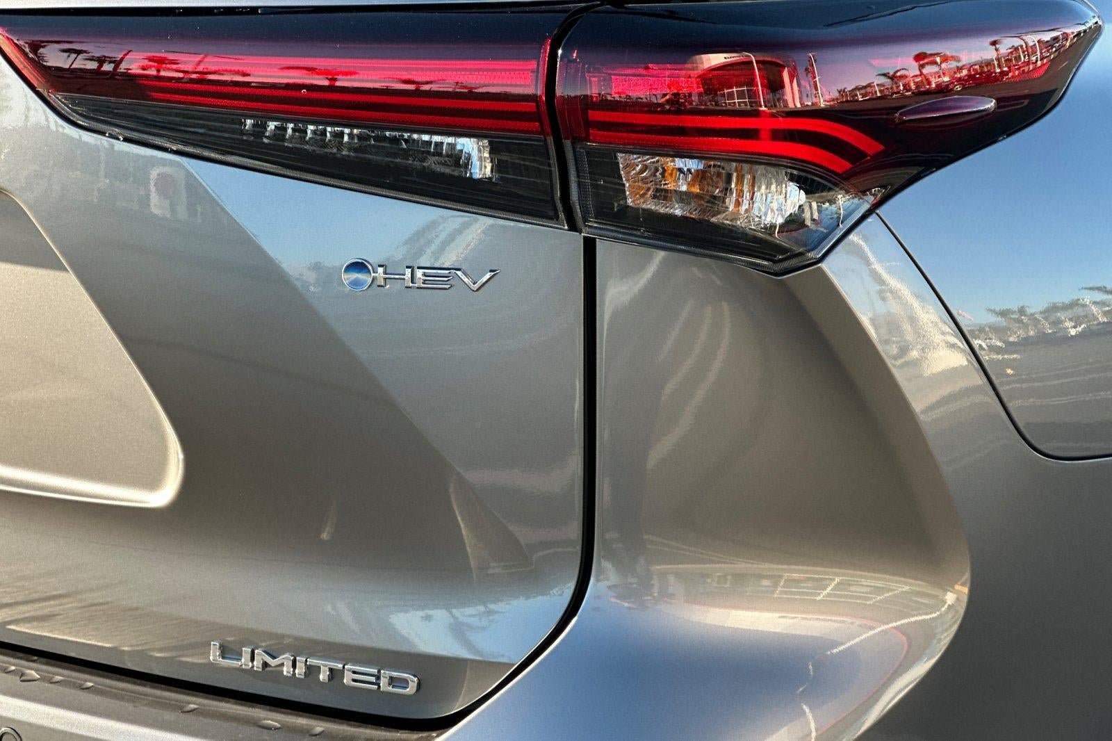 New 2026 Toyota Highlander Limited AWD/4WD image 33