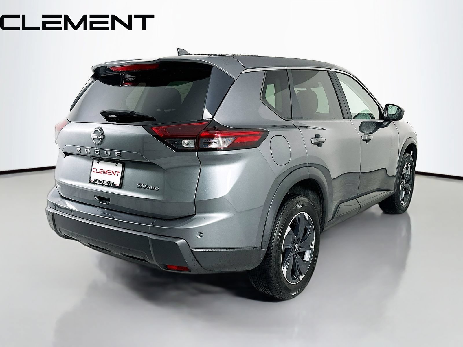 Used 2024 Nissan Rogue SV AWD/4WD image 7