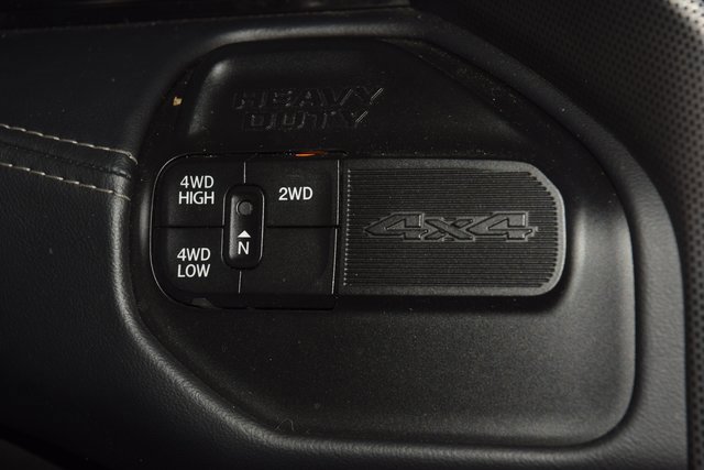 Used 2024 RAM 2500 Limited image 33