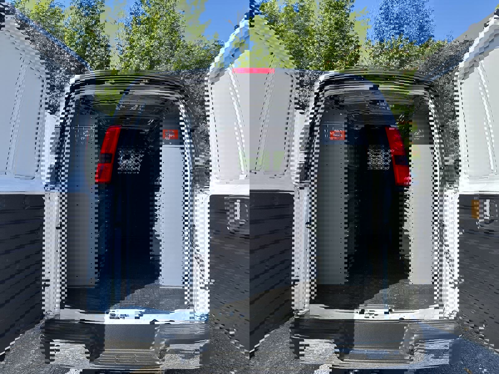 New 2025 Chevrolet Express 2500 w/ Driver Convenience Package image 27