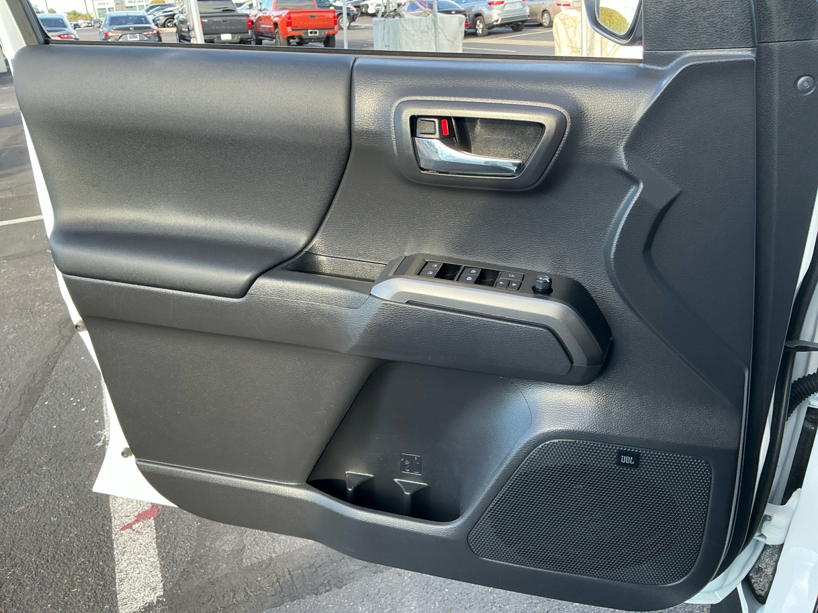 Used 2023 Toyota Tacoma TRD Off-Road image 13