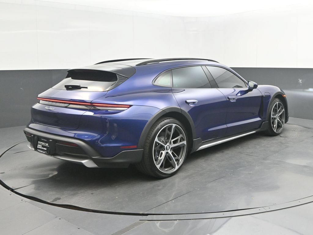 Certified 2023 Porsche Taycan 4 Cross Turismo AWD/4WD image 7