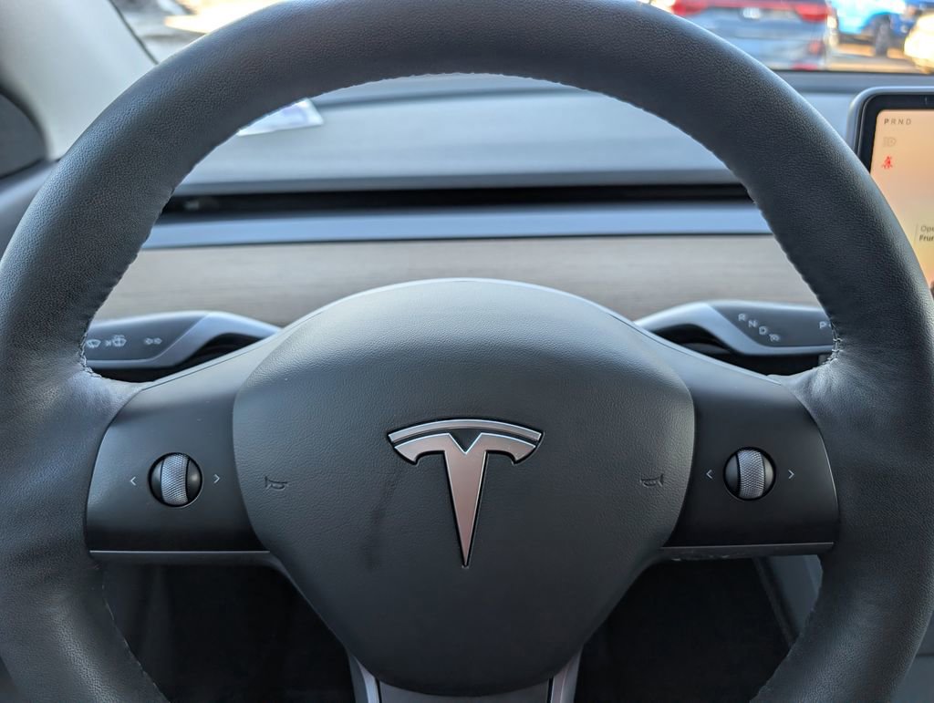 Used 2021 Tesla Model Y Long Range image 19
