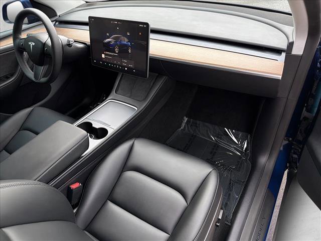 Used 2023 Tesla Model Y Long Range image 27