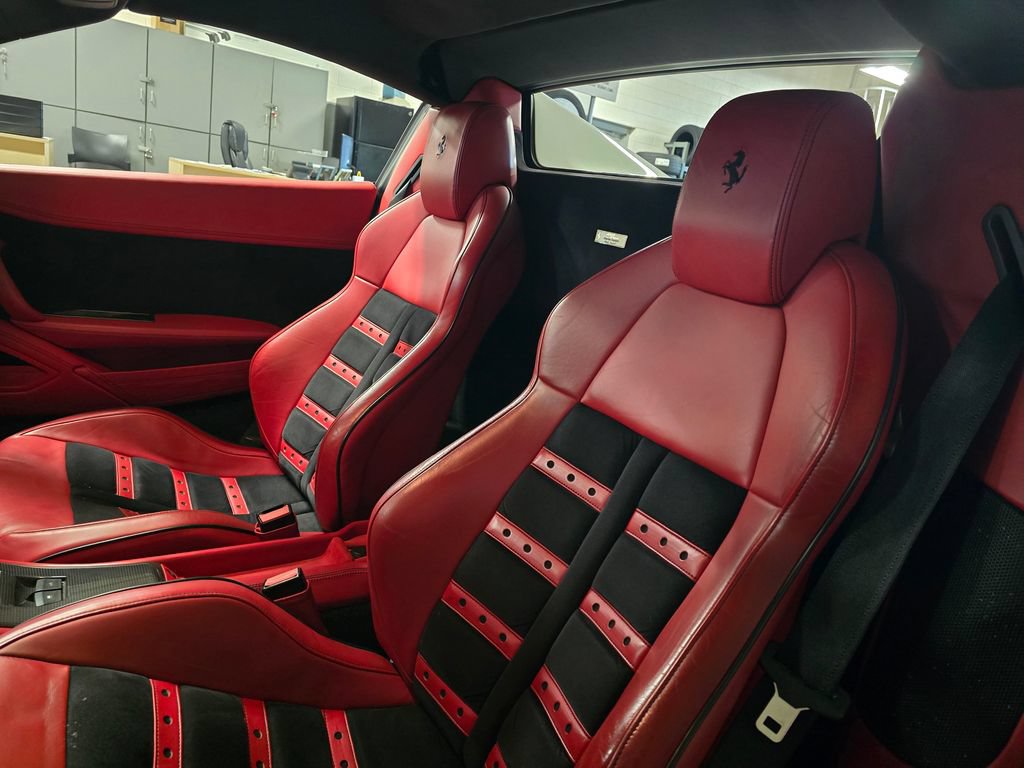 Used 2015 Ferrari 458 Spider RWD image 17