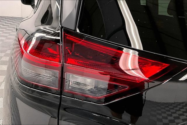 New 2026 Nissan Rogue S image 18