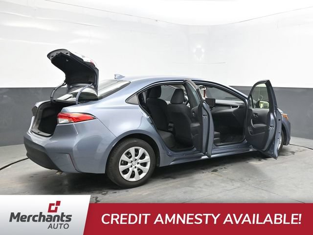 Used 2025 Toyota Corolla LE FWD image 46
