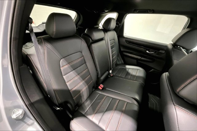 Used 2025 Honda CR-V Sport-L image 31