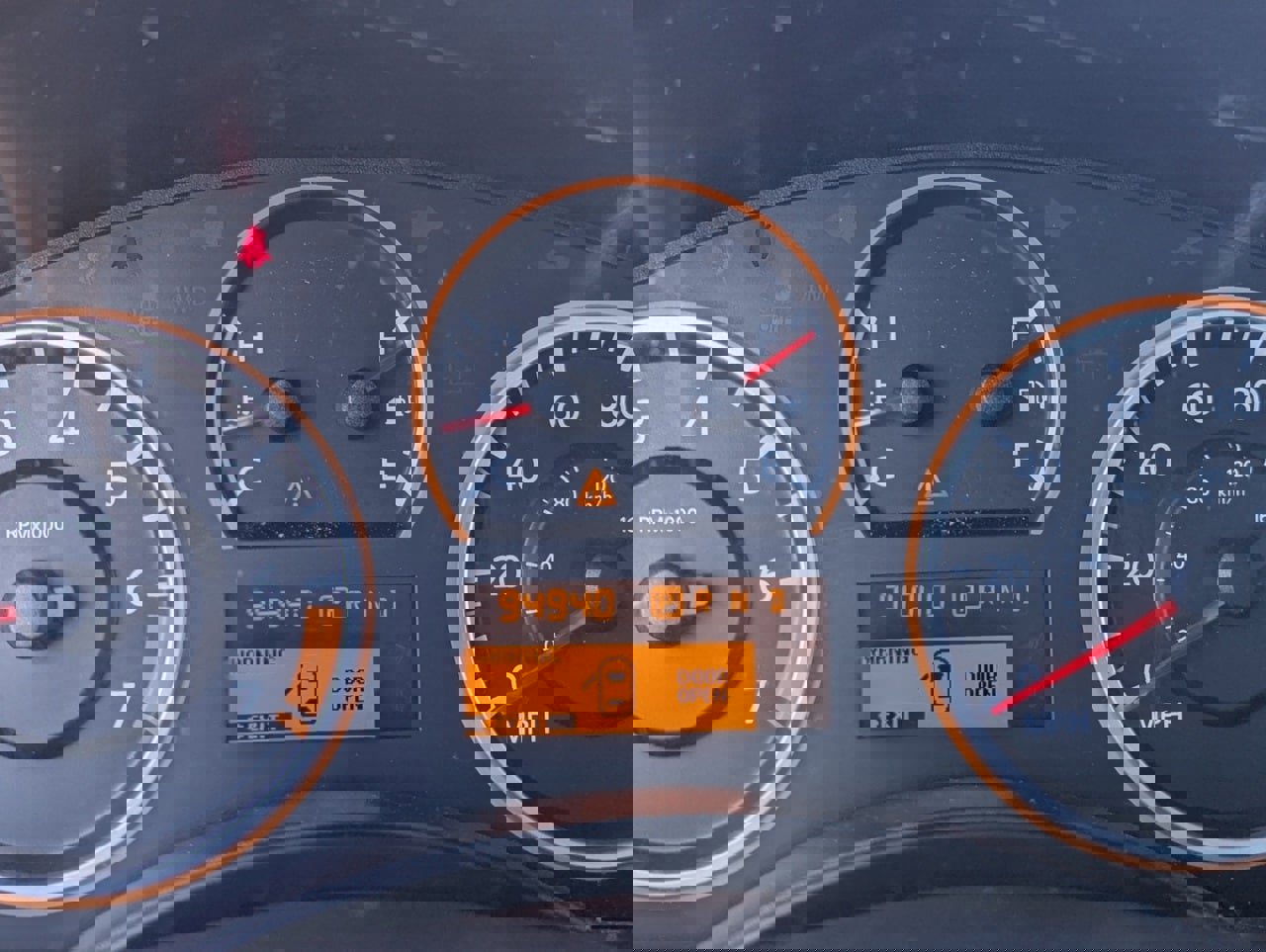 Used 2015 Nissan Titan S image 26