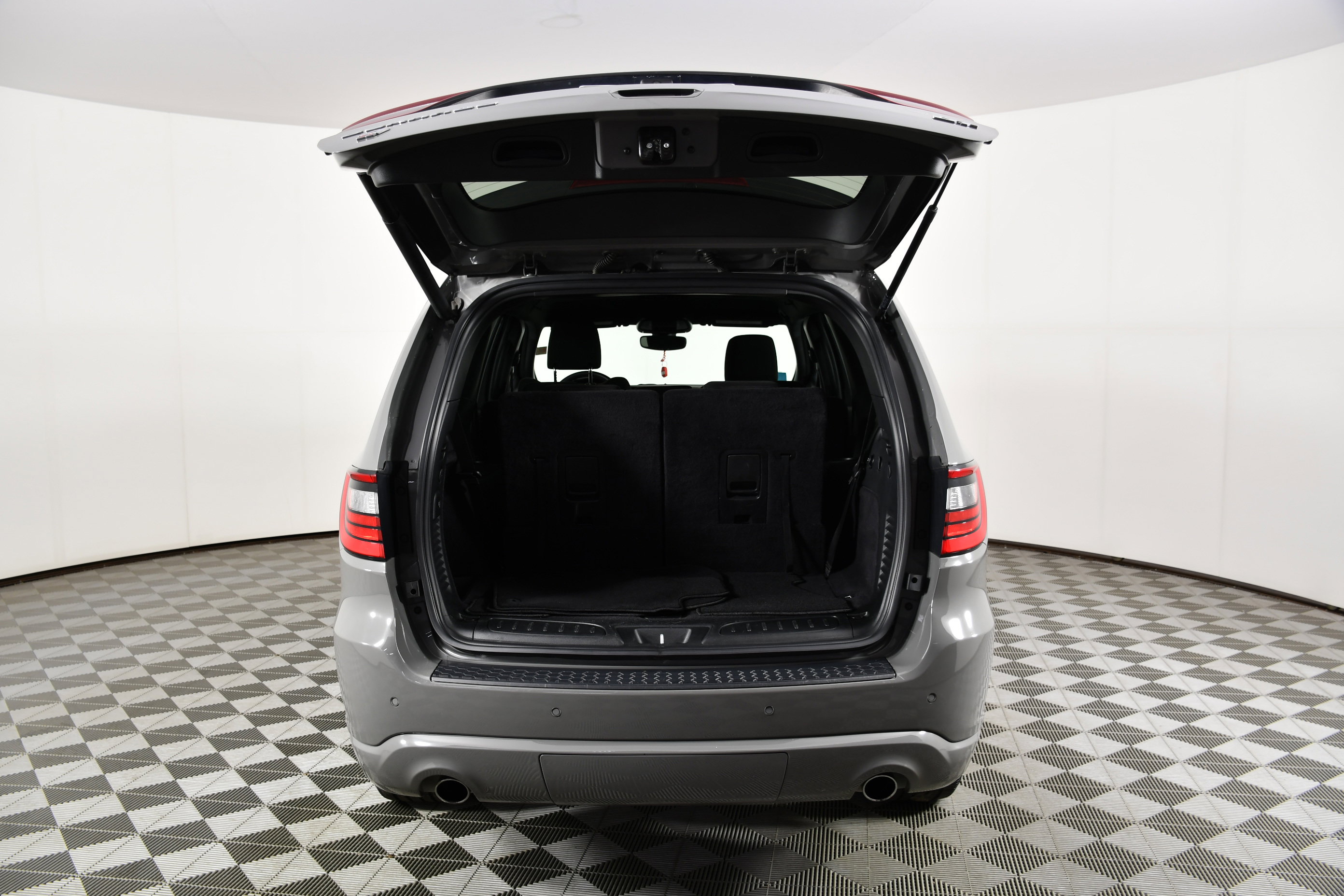 Used 2025 Dodge Durango GT image 37