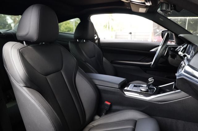 Used 2021 BMW 430i Coupe w/ Convenience Package RWD image 15