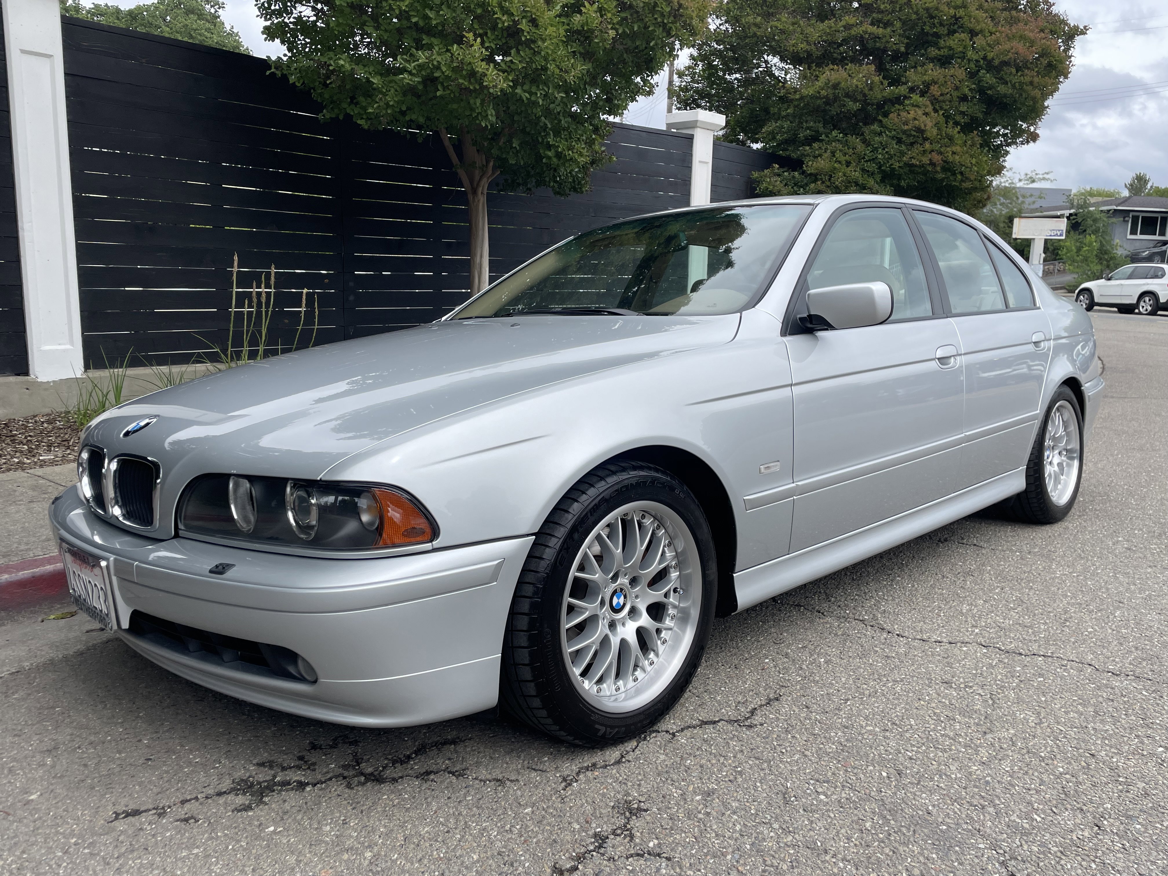 Used 2001 BMW 530i Sedan image 13