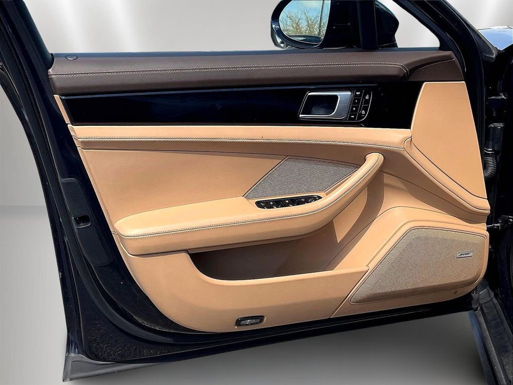 Used 2020 Porsche Panamera 4S AWD/4WD image 20