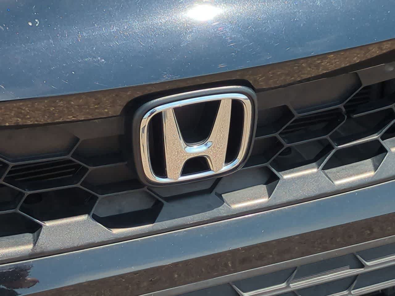 Used 2024 Honda Civic EX-L image 11