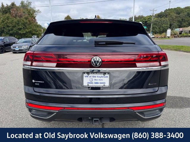 Certified 2024 Volkswagen Atlas Cross Sport SE AWD/4WD image 6