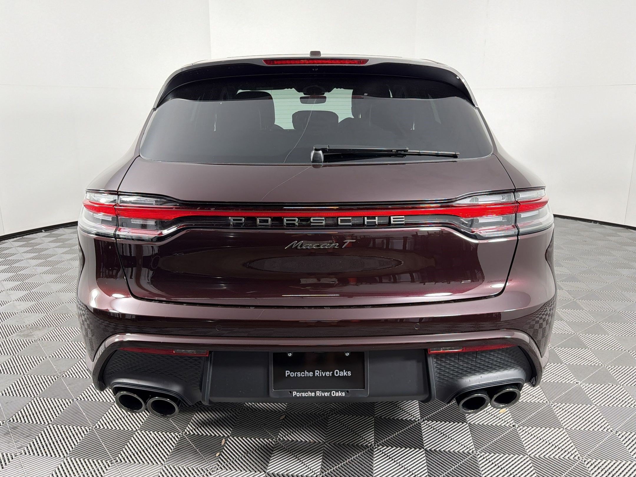 Used 2026 Porsche Macan Turbo AWD/4WD image 10
