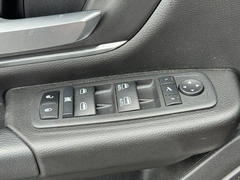 Used 2022 RAM 1500 Big Horn image 28