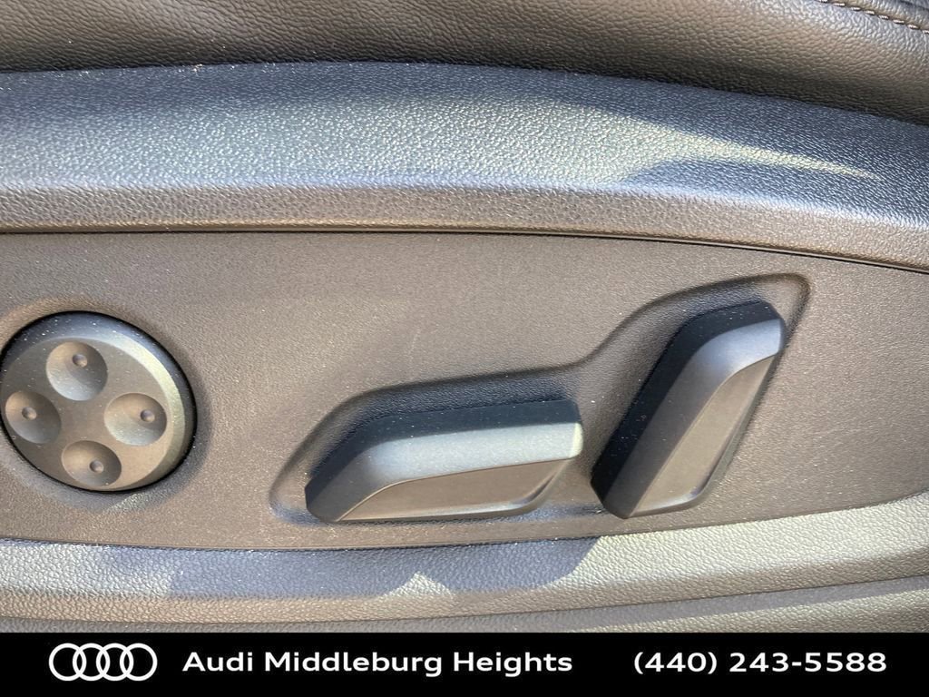 Certified 2023 Audi Q5 2.0T Premium Plus w/ Premium Plus Package image 17
