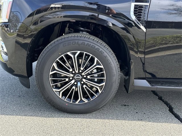 New 2025 Nissan Armada Platinum image 12