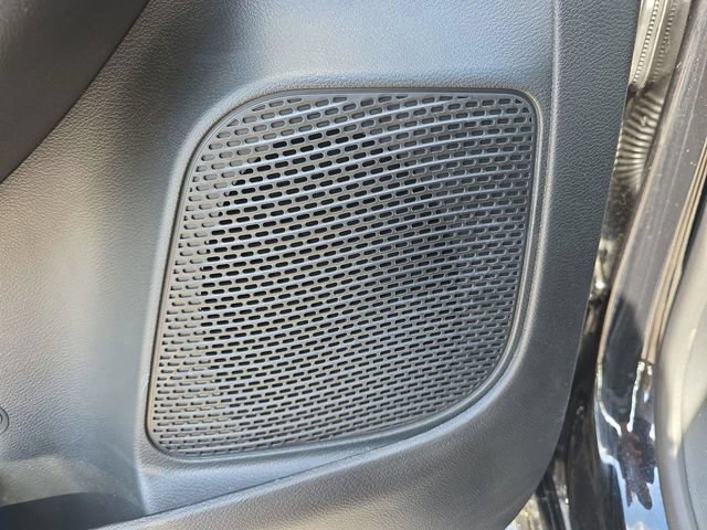 New 2026 Chrysler Voyager LX FWD image 21