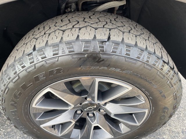 Used 2021 Chevrolet Tahoe Z71 image 19