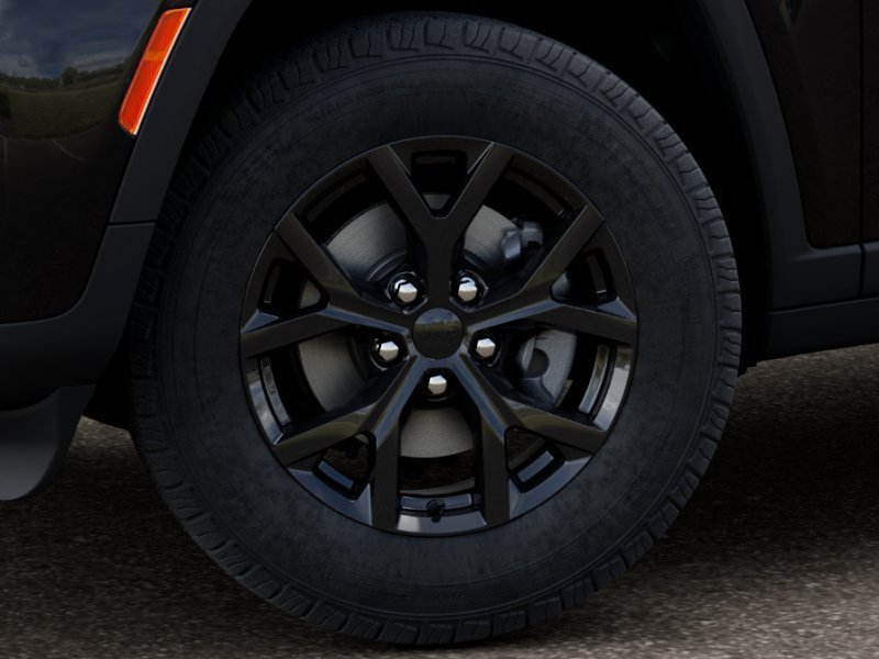 New 2026 Jeep Grand Cherokee Altitude AWD/4WD image 24
