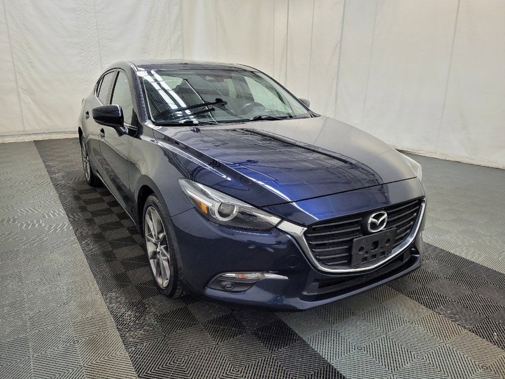Used 2018 MAZDA MAZDA3 Grand Touring image 13