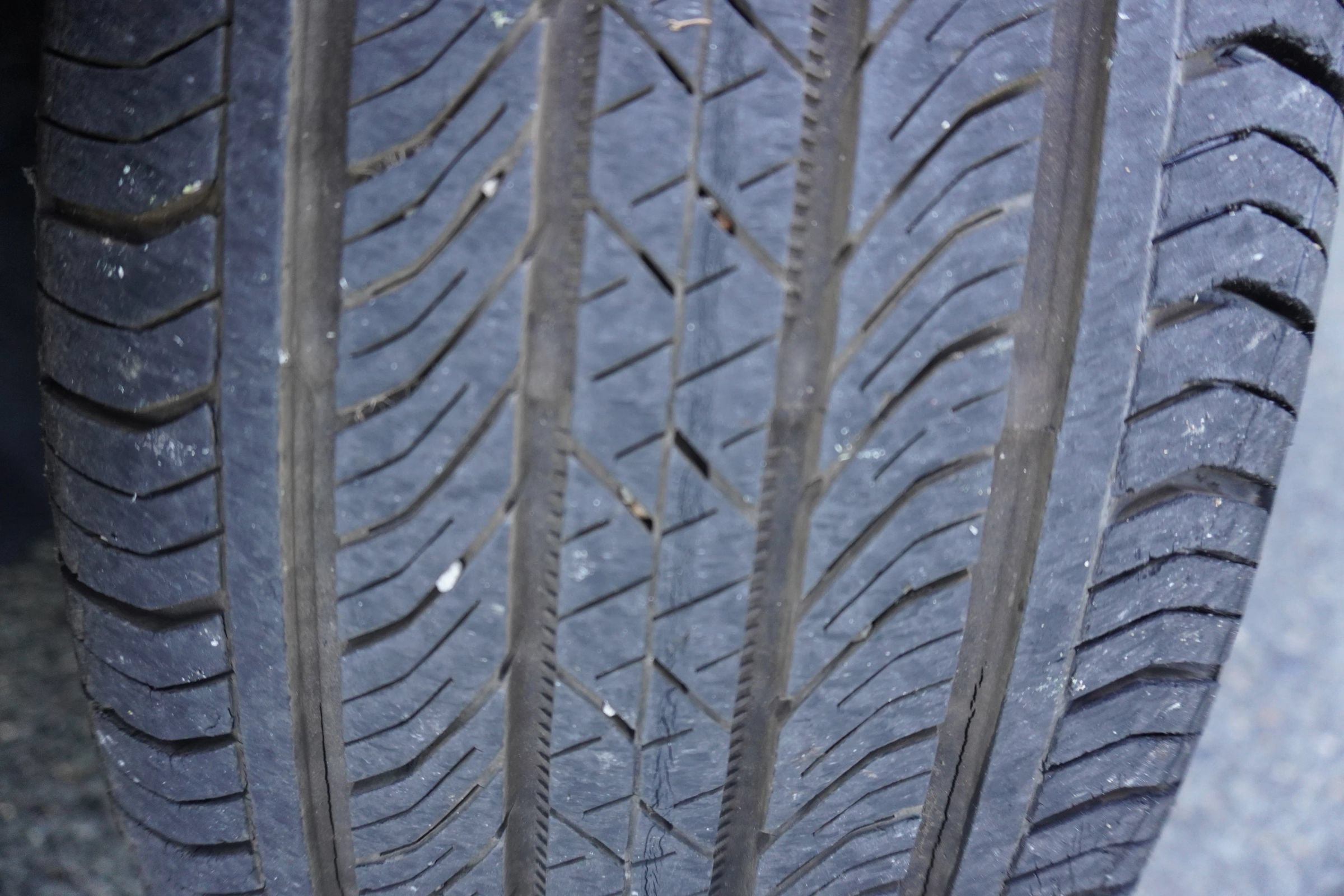 Used 2008 Volkswagen R32 AWD/4WD image 25