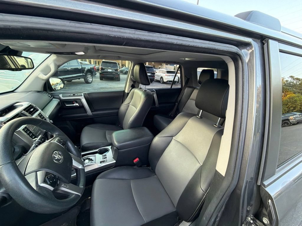Used 2022 Toyota 4Runner SR5 Premium w/ Moonroof Package RWD image 7