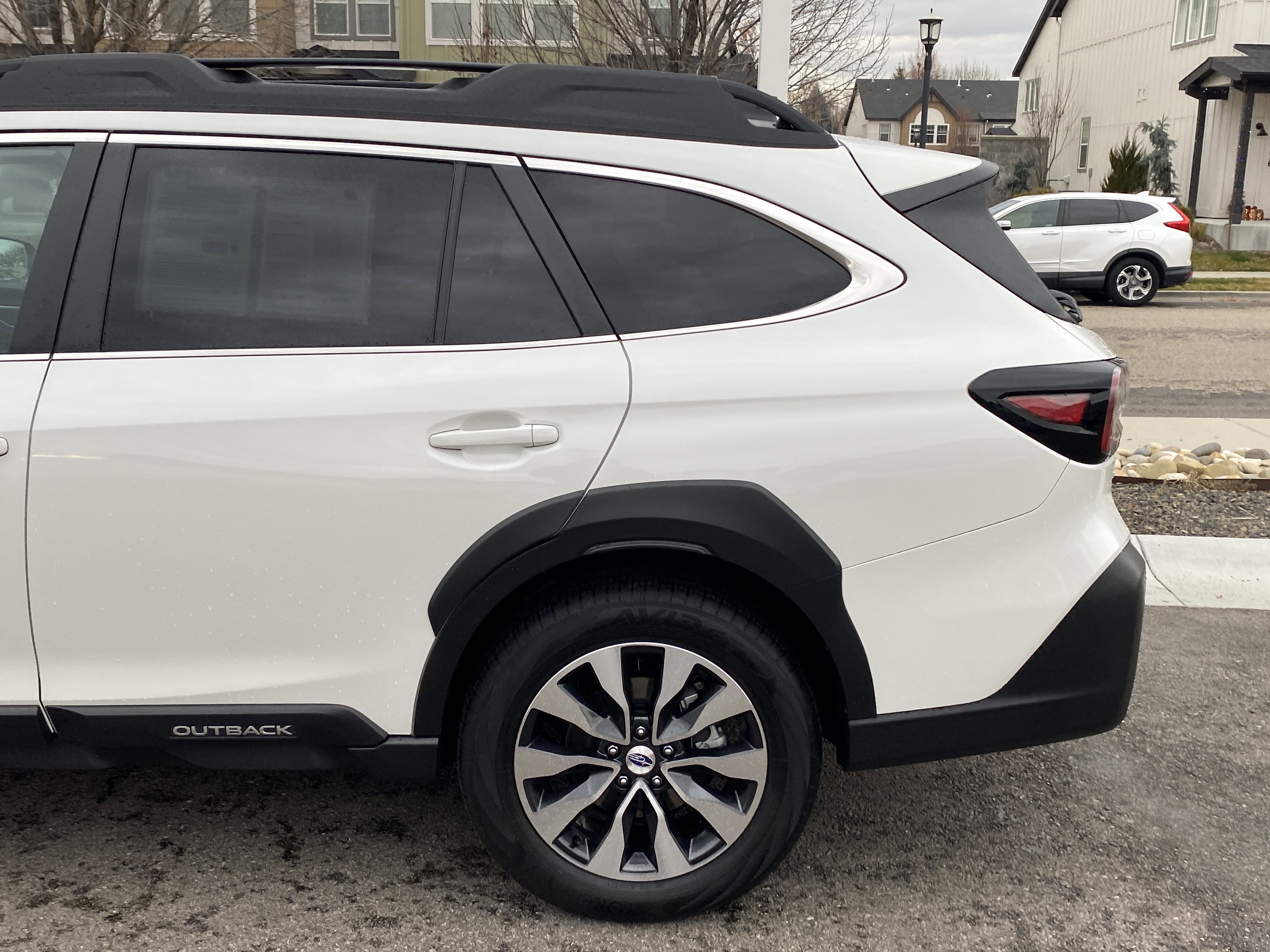 Used 2025 Subaru Outback Limited image 4