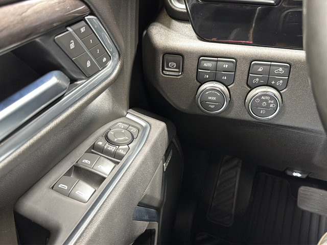 Certified 2025 Chevrolet Silverado 3500 LTZ w/ LTZ Convenience Package AWD/4WD image 23