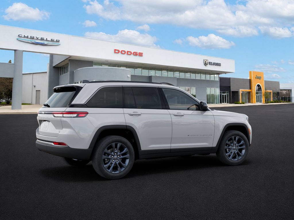 New 2026 Jeep Grand Cherokee Limited AWD/4WD image 4