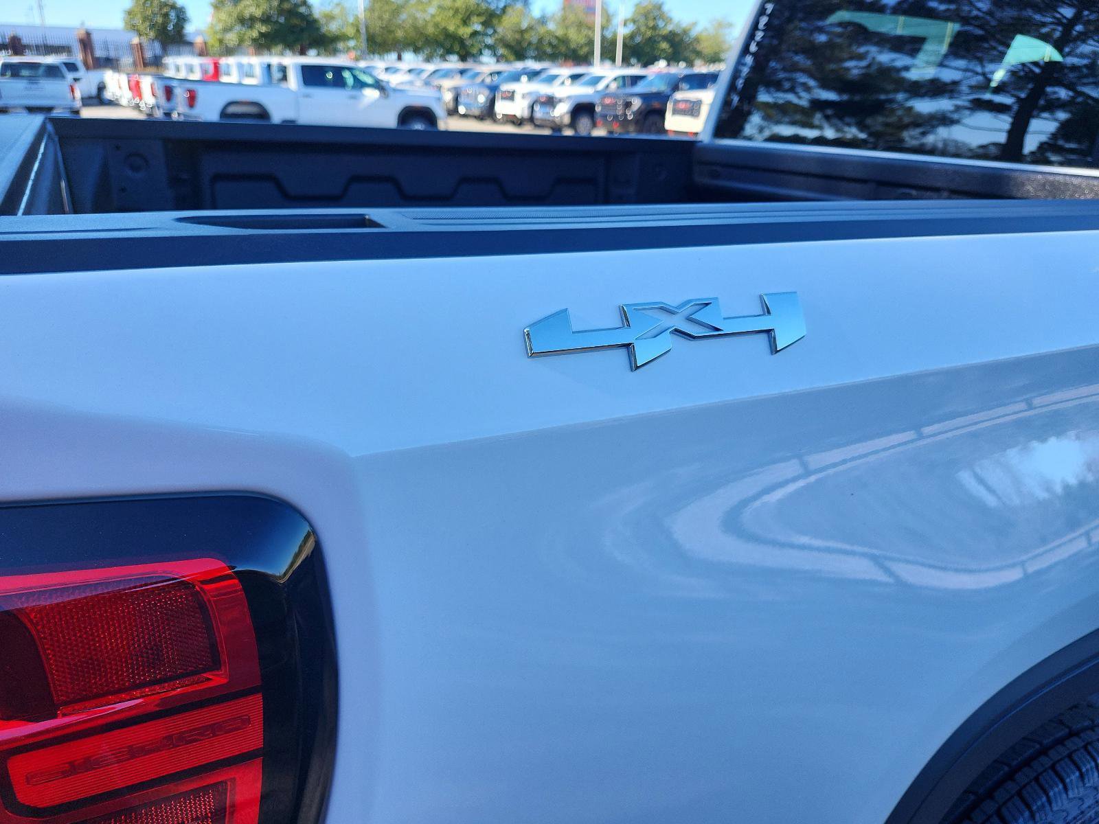 New 2026 GMC Sierra 1500 Pro w/ Pro Value Package image 4