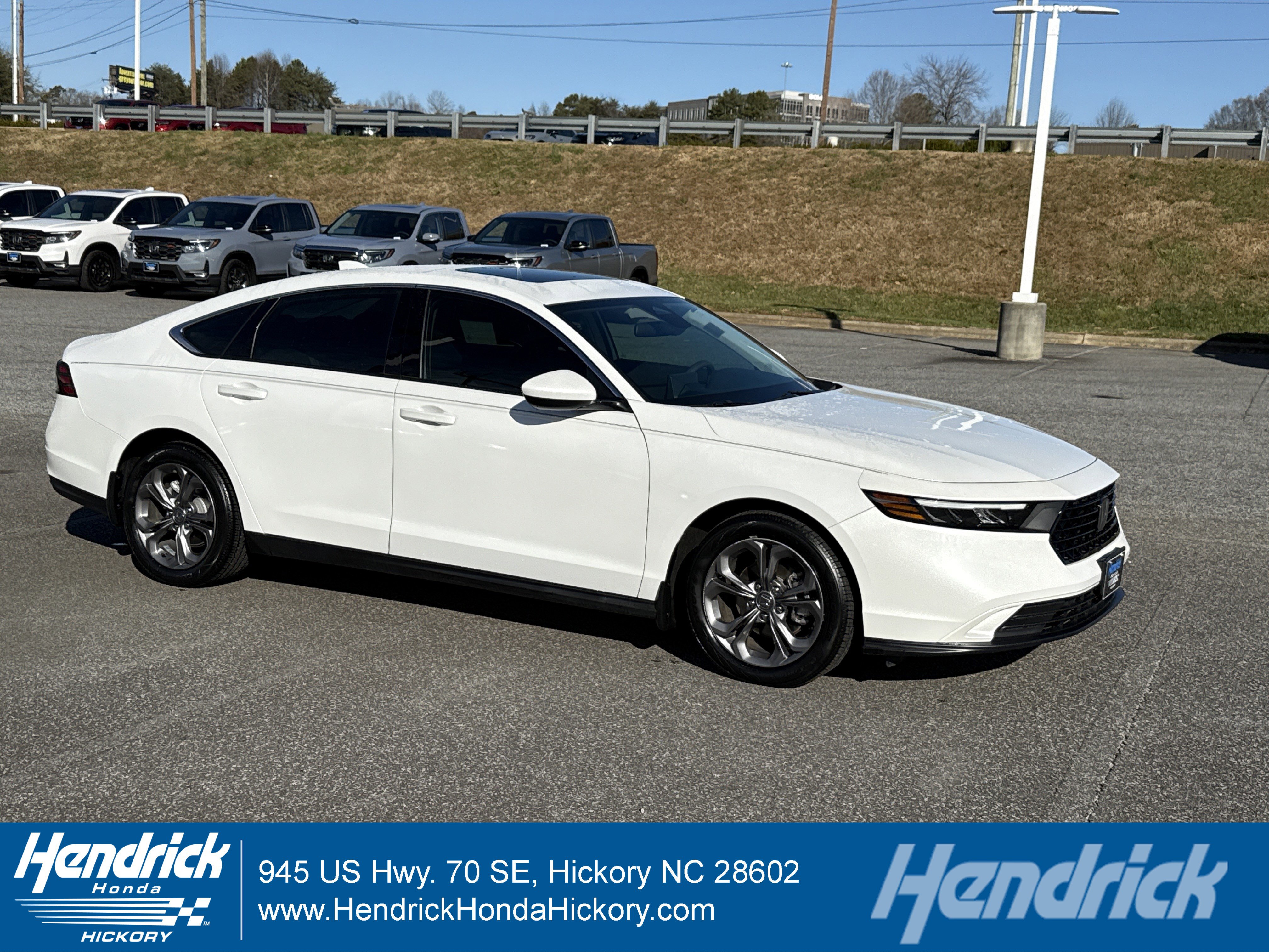 Used 2024 Honda Accord EX image 1