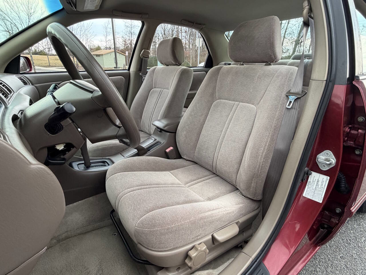 Used 1998 Toyota Camry LE FWD image 14