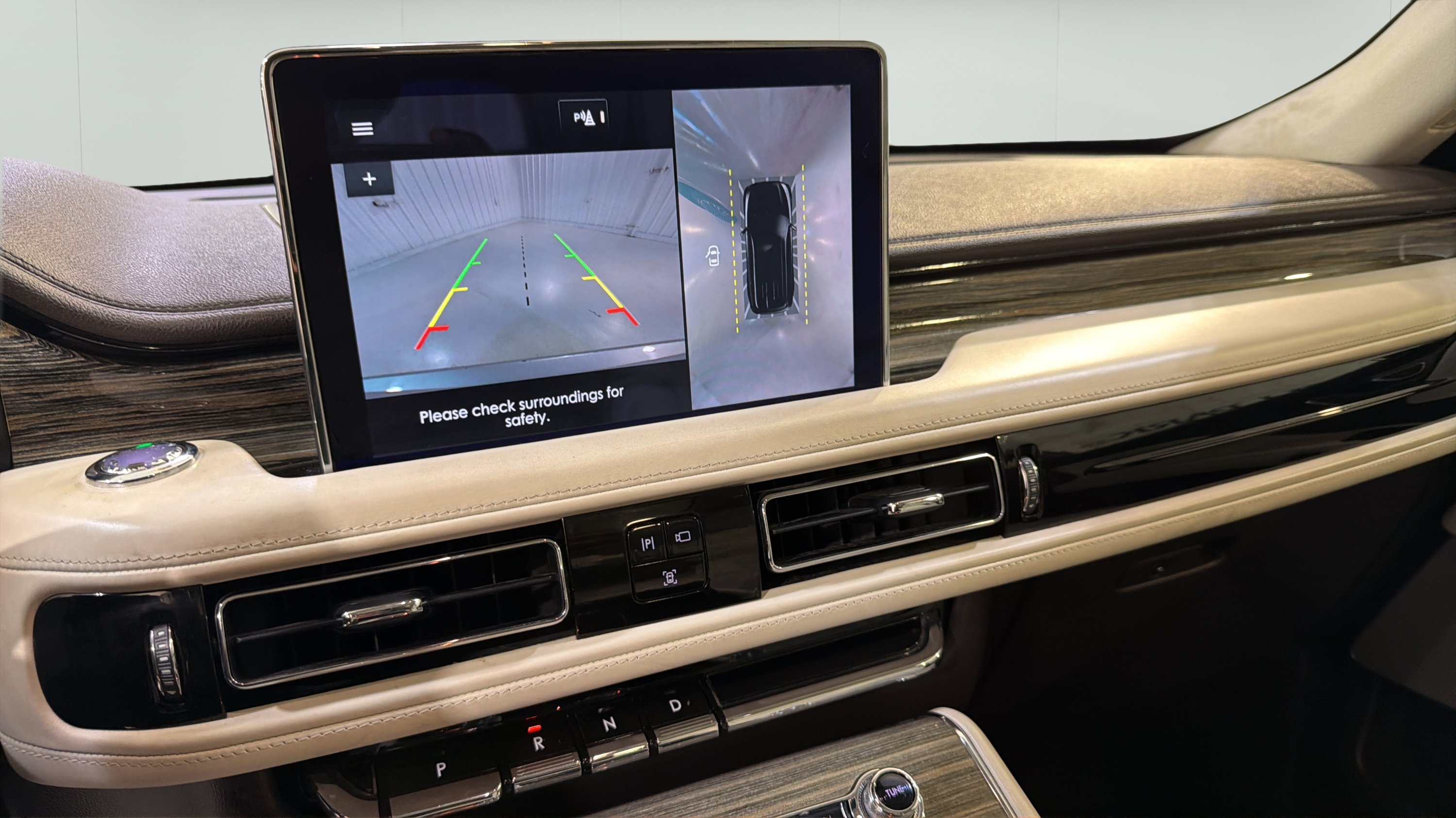 Used 2020 Lincoln Aviator Black Label w/ Dynamic Handling Package AWD/4WD image 15