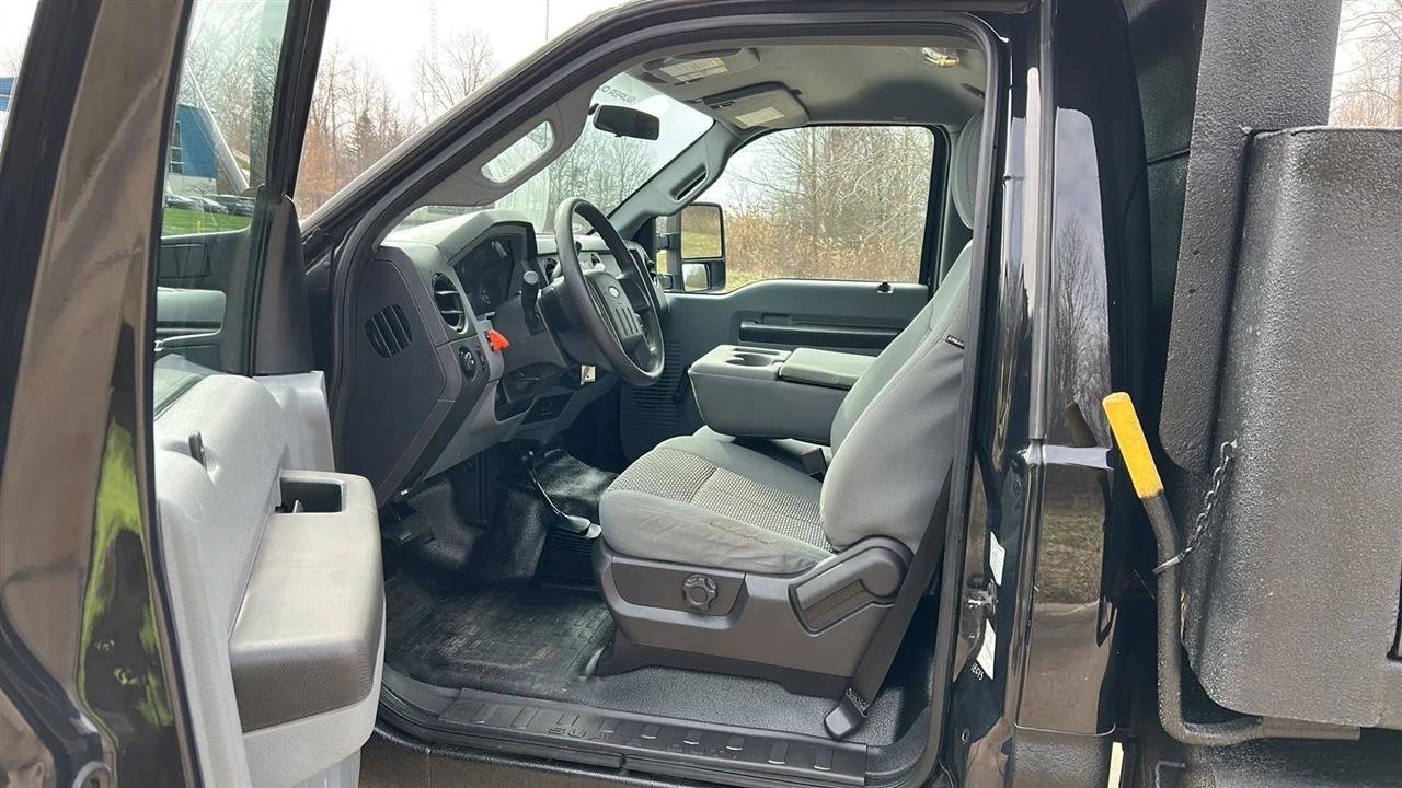 Used 2015 Ford F350 XL w/ Snow Plow Prep Package image 54